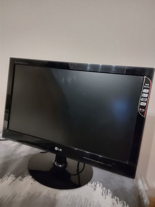 Monitor LG 22 cale