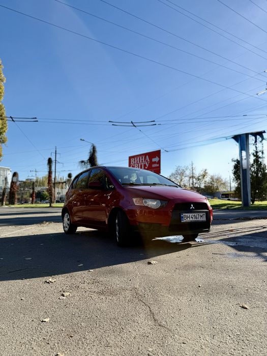 Mitsubishi Colt 2010 1.3 Расход 5-6л