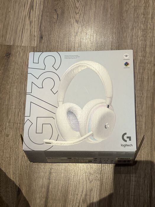 Słuchawki gamingowe Logitech G735