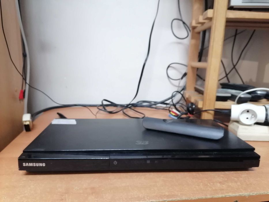 Odtwarzacz BluRay Samsung BD-D5500 pilot