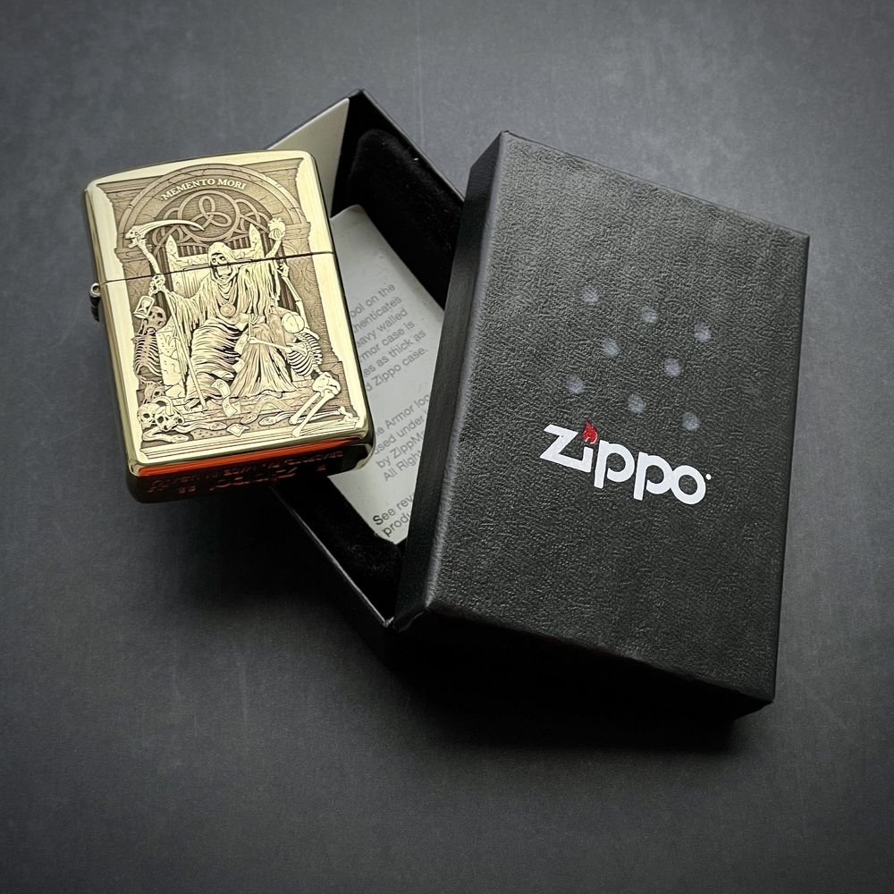 Нова оригінальна запальничка Zippo Memento Mori Armor