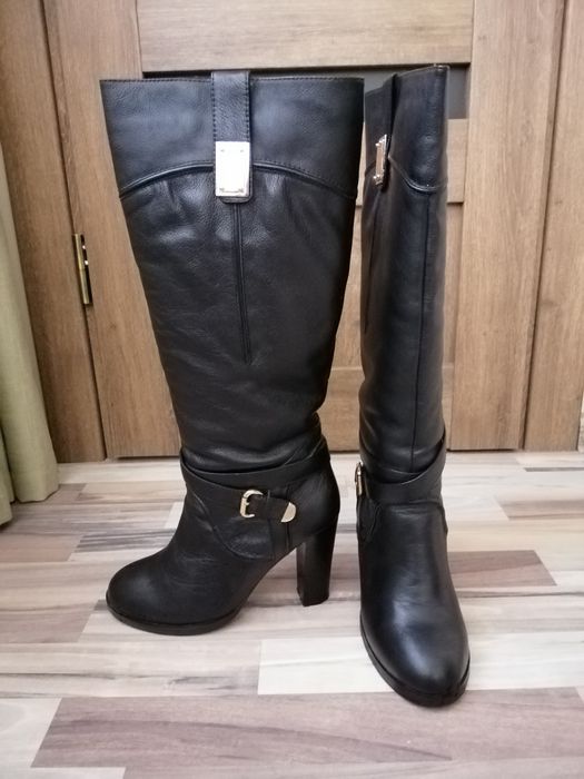 Жіночі зимові черевики