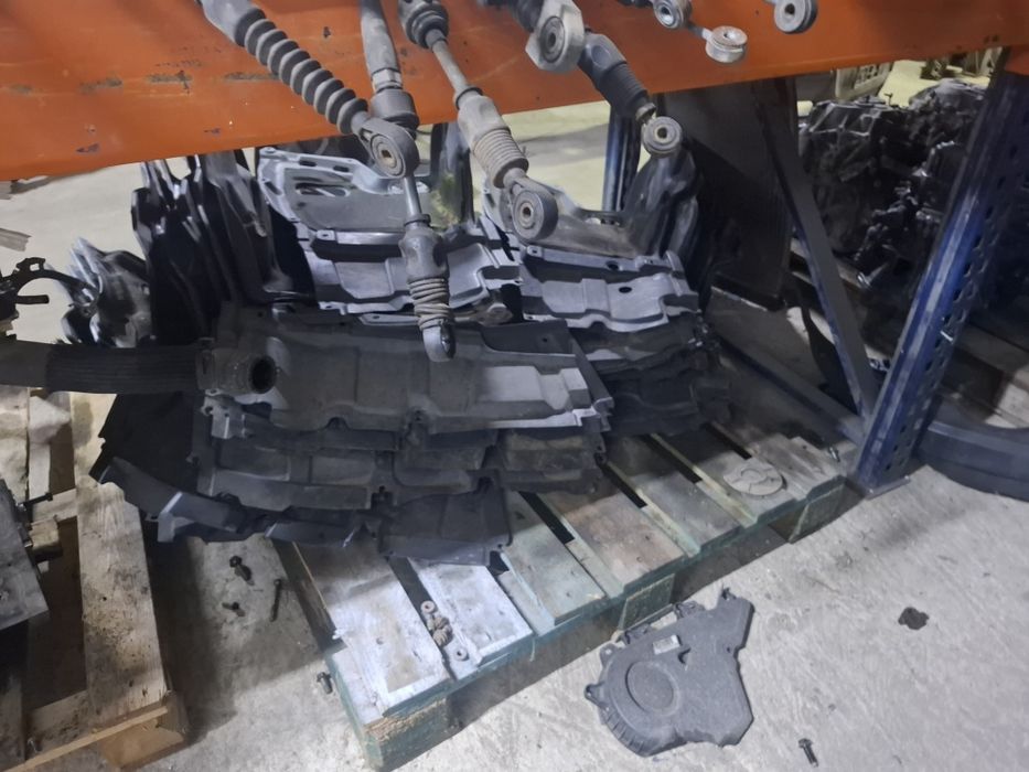 Toyota avensis ii t25 захист двигуна під двигун