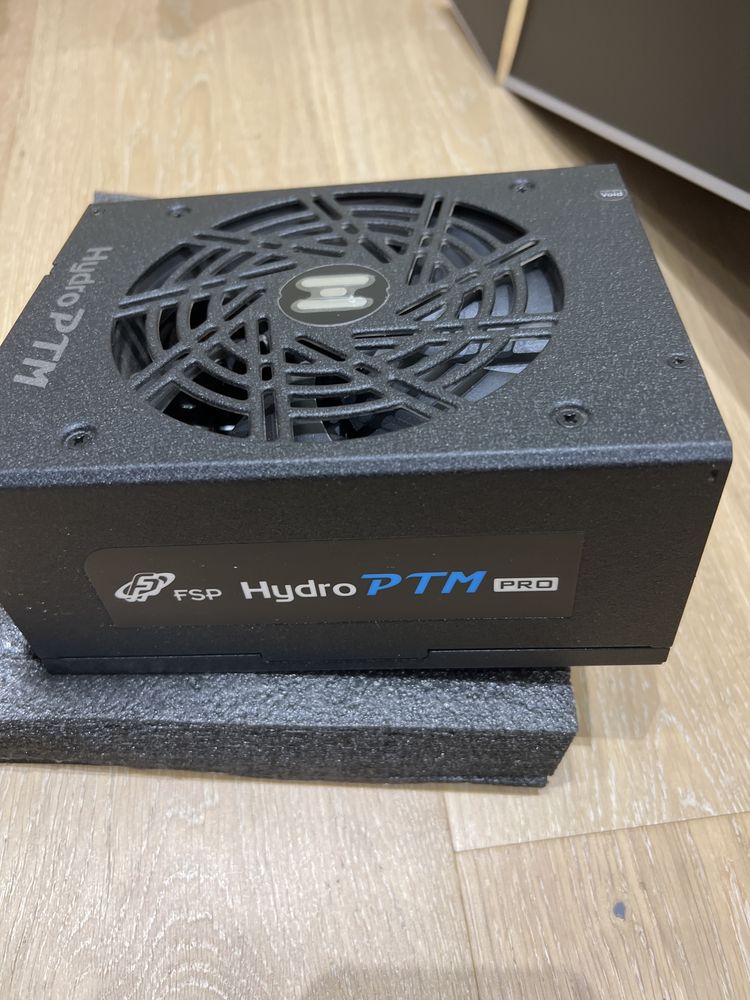Блок живлення FSP Hydro ptm pro 1200W