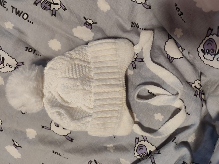 Продам шапку зимнюю