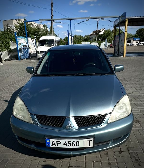 Продам авто (mitsubishi lanser 9)