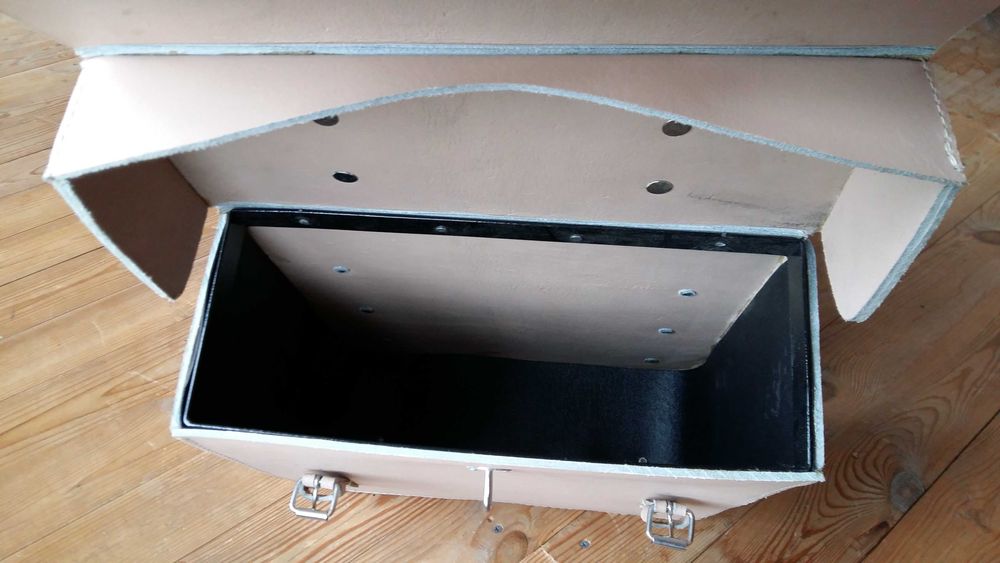 Новодельні  бокові ящики (кофри) БМВ Цундап