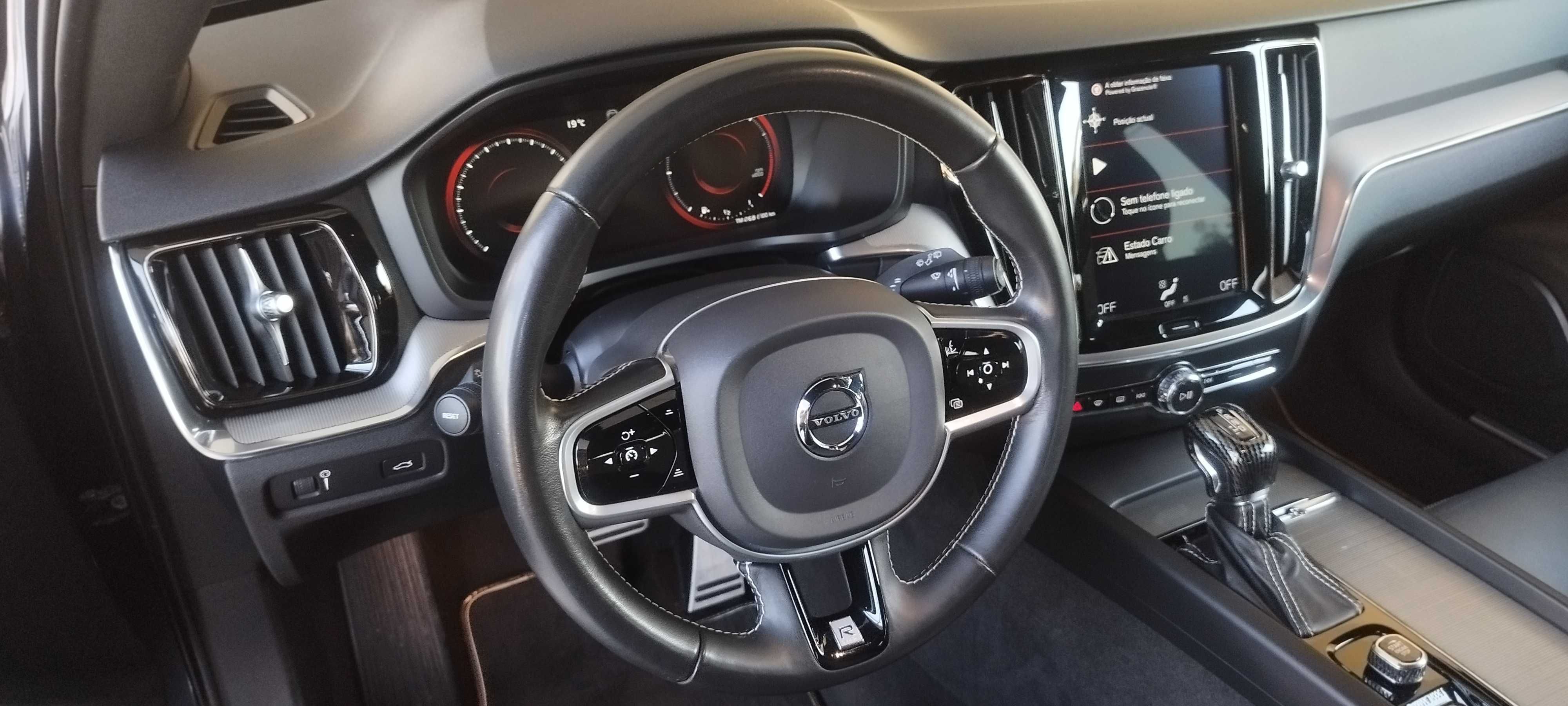 Volvo V60 D4 R design 2020 nacional