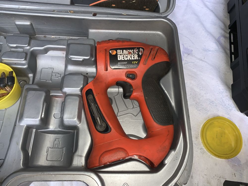 Black & Decker KC2000 Quattro (без акамулятора)