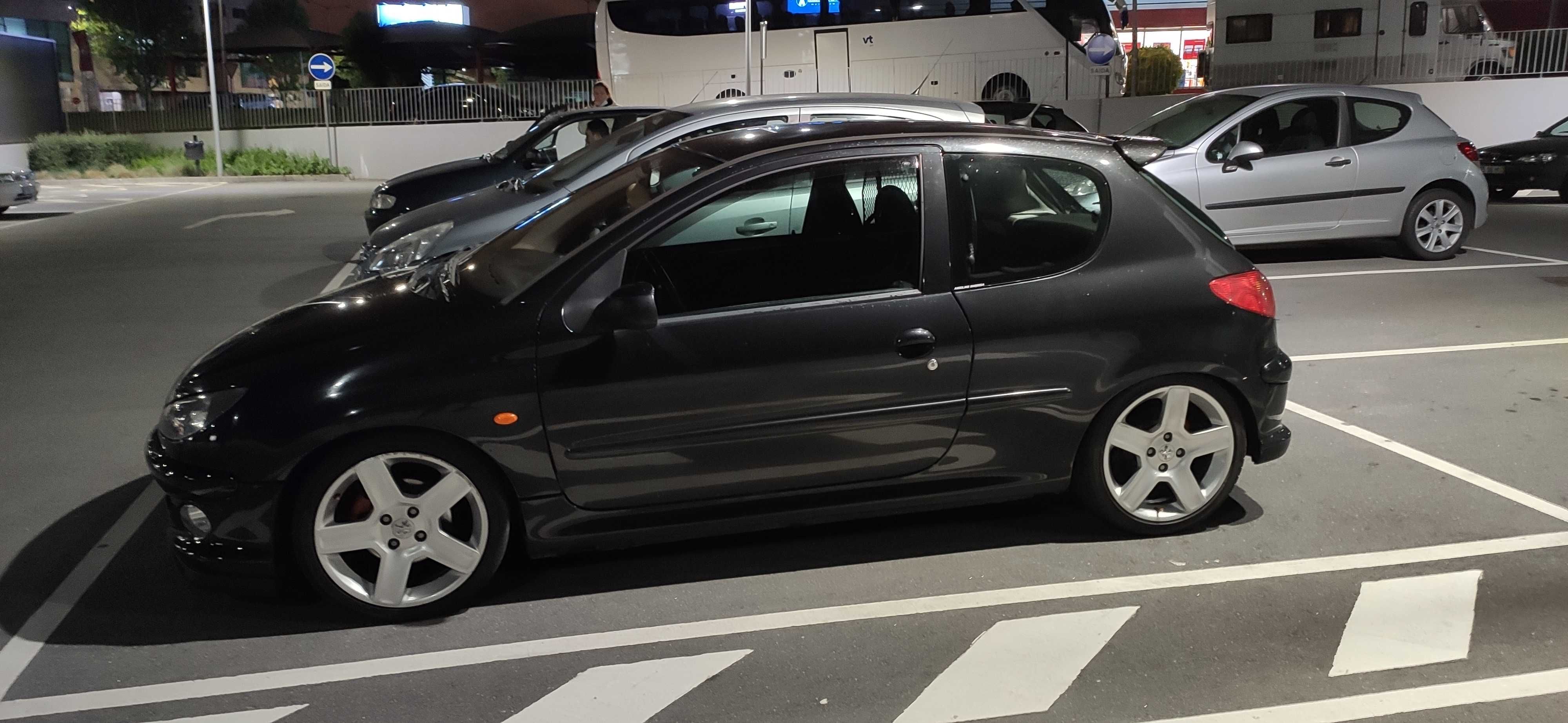 Vendo ou troco jantes 17 4x108 (Challenger)