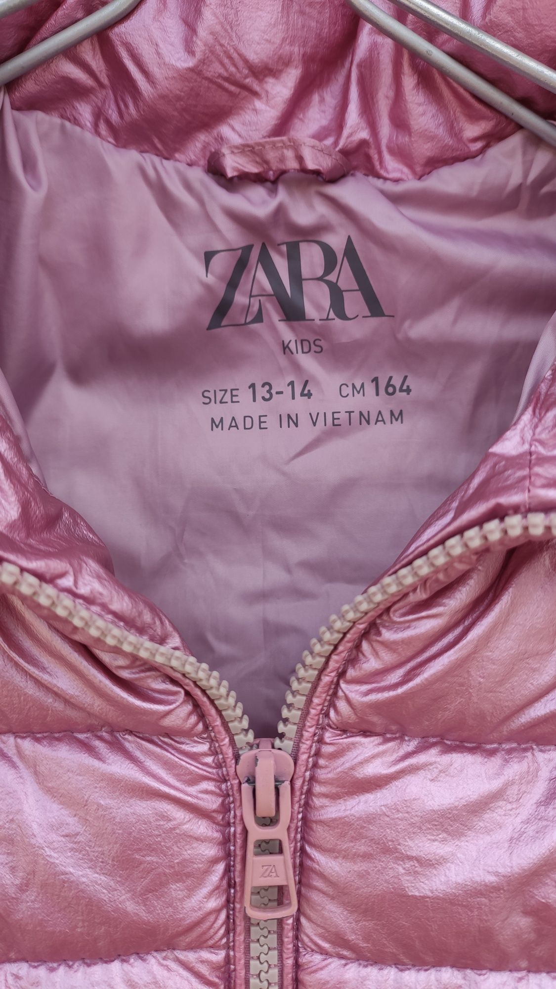 Деми куртка ZARA для девочки