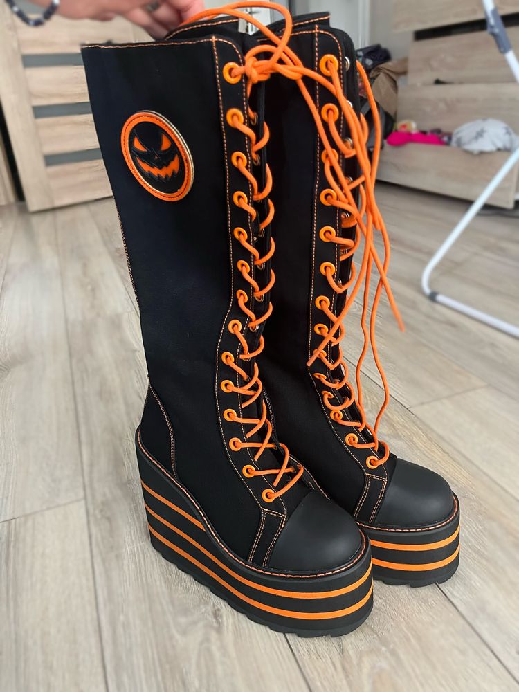 Długie buty na platformie strangecvlt alternative