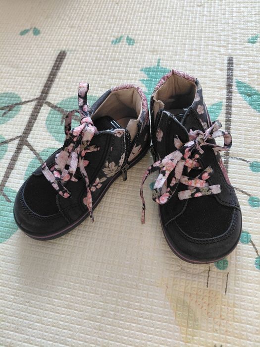 Buty jesienne r 22, primigi