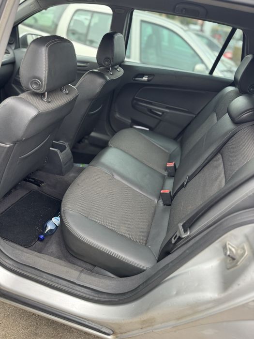Opel Astra H Caravan 1.7 CDTi 101 Cv NeGoCiAvEl
