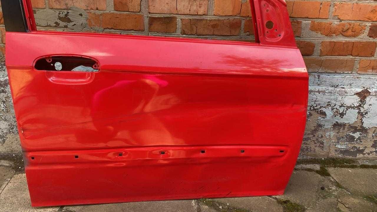 Продам дверь правую Хьюндай Гетс