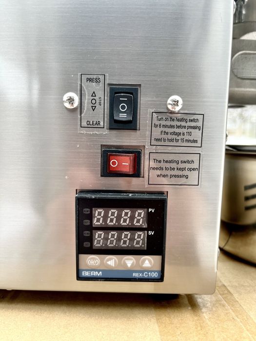 Продам новий маслопресс op-800 premium