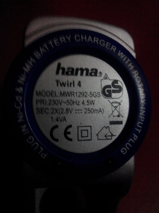 Зарядное устройство к аккумуляторам АА и ААА - HAMA Twirl 2 /Германия