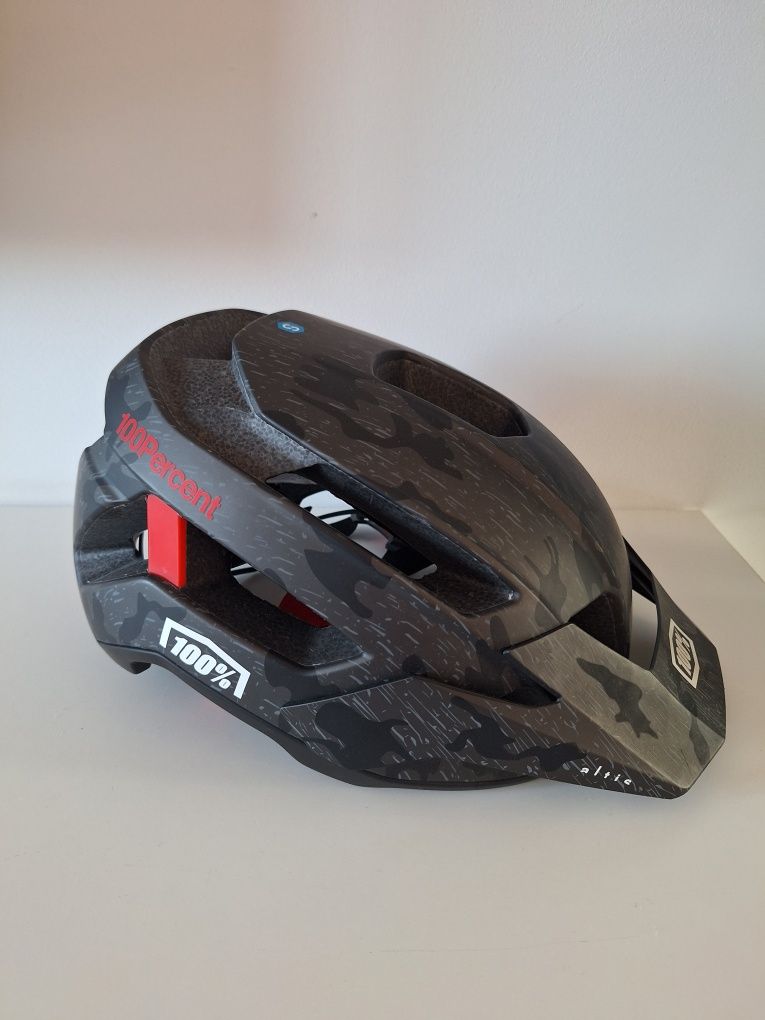 Kask MTB 100% altis, rozm. S/M