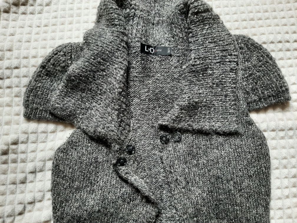 Sweter Kamizelka na krótki rękaw
