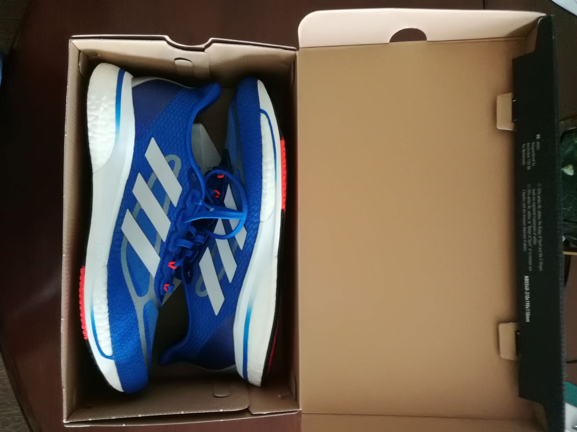 Ténis Adidas Supernova + Boost