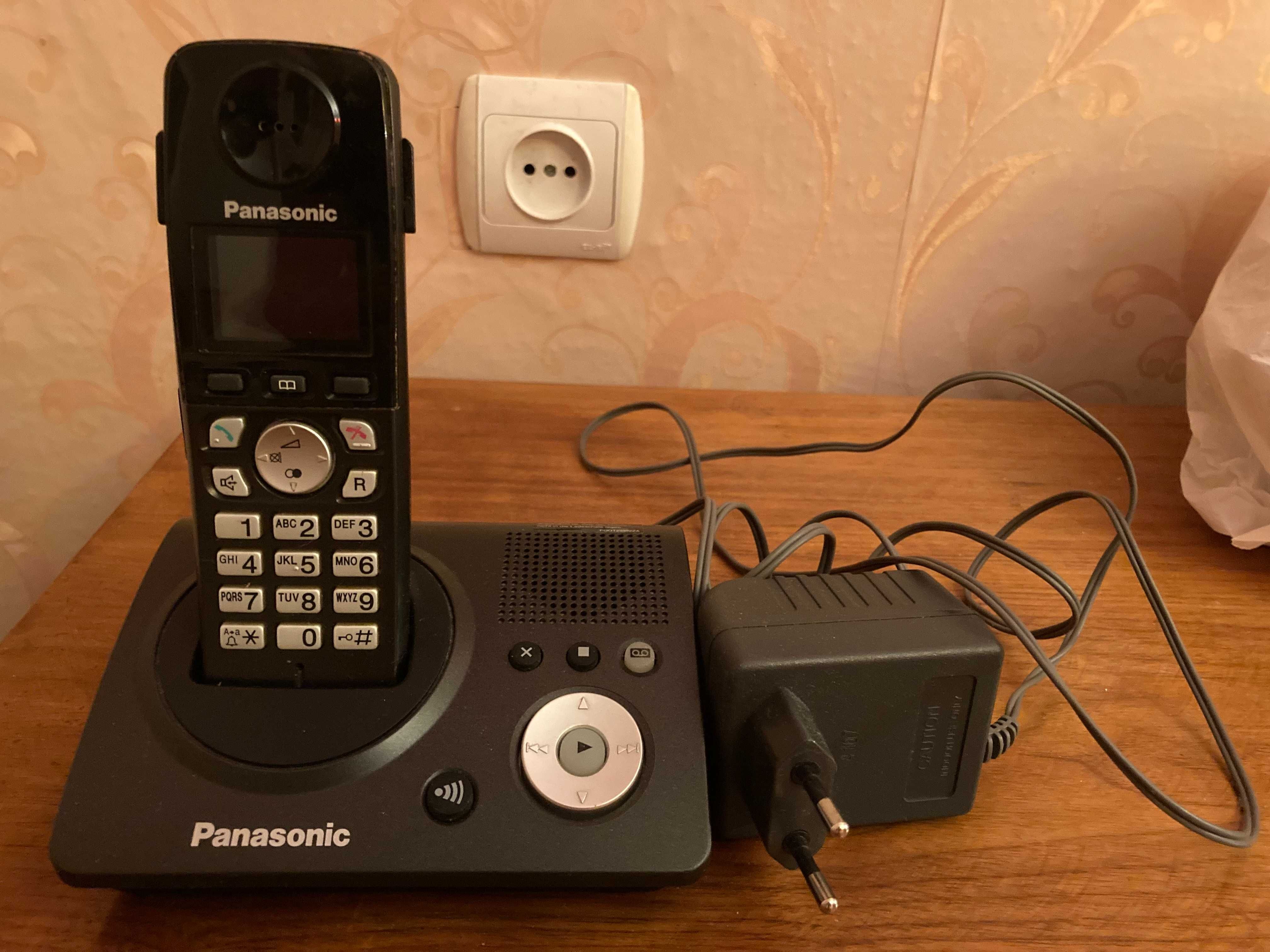 телефон Panasonic KX-TG8090