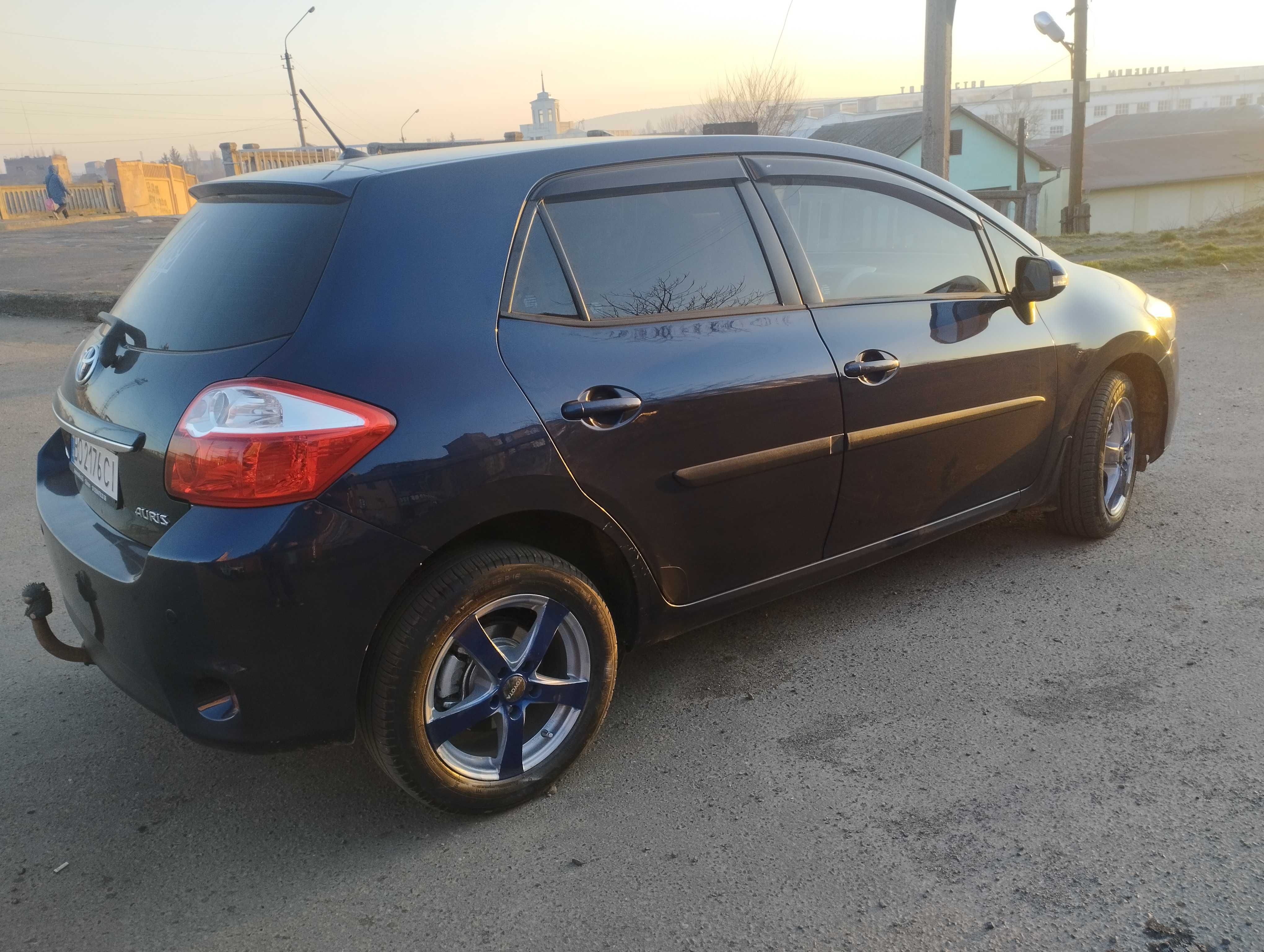 Toyota Restalyng 2.0 d4d 6 speed