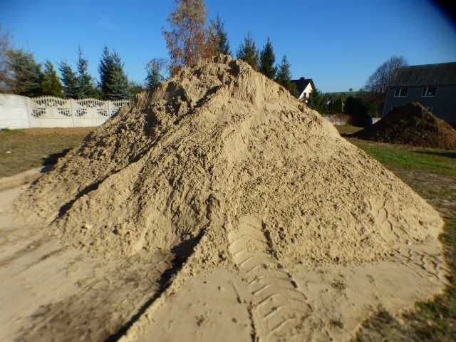 Piasek Piach  pod fundamenty