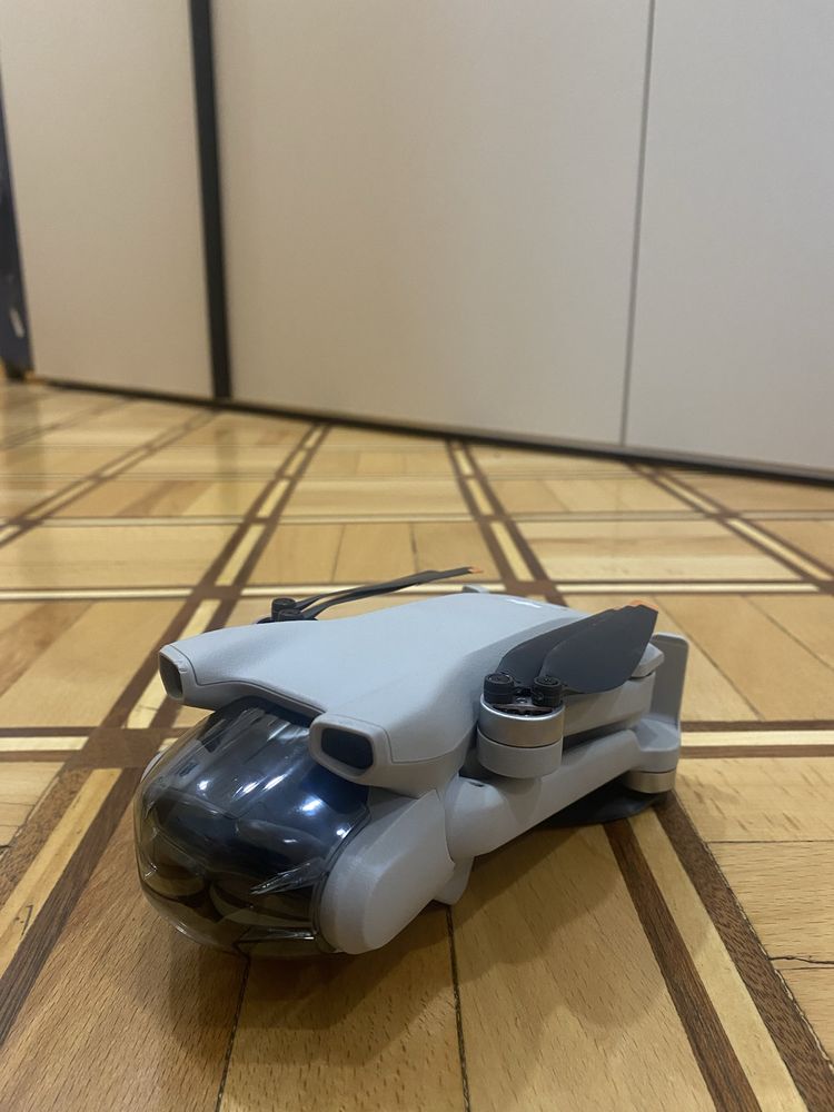 Срочно продаю дрон DJI MINI 3. OLX доставка не доступна.