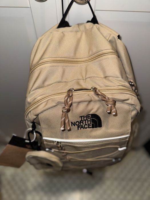 Plecak the north face piaskowy 32 litry nowy z metkami
