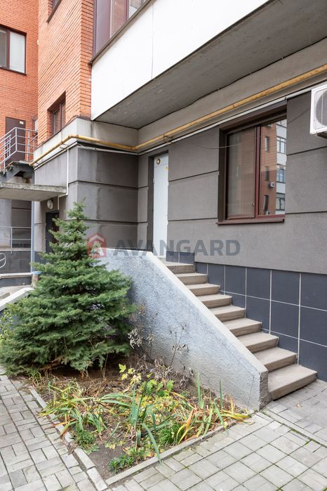 Продаж офісне приміщення 127 кв Центральний район міста