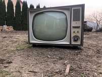 Zabytkowy telewizor