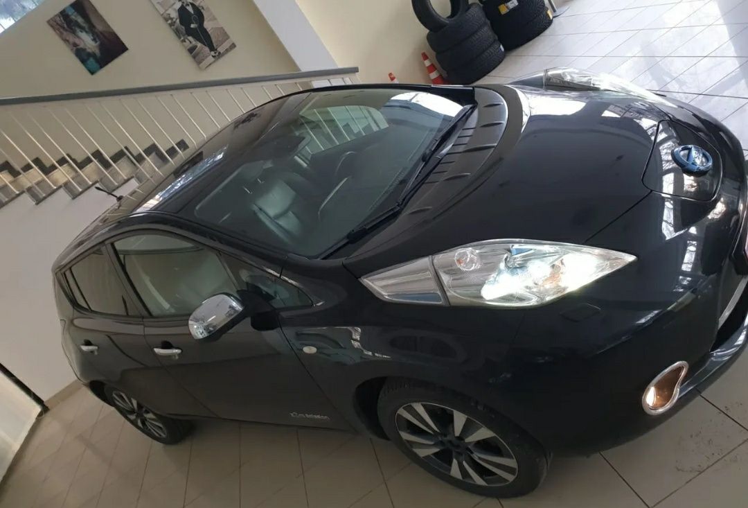 Електромобіль Nissan leaf 2014 24 кВт