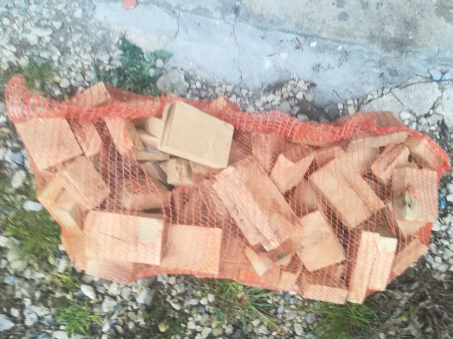 Drewno opałowe sosnowe rozpałkowe