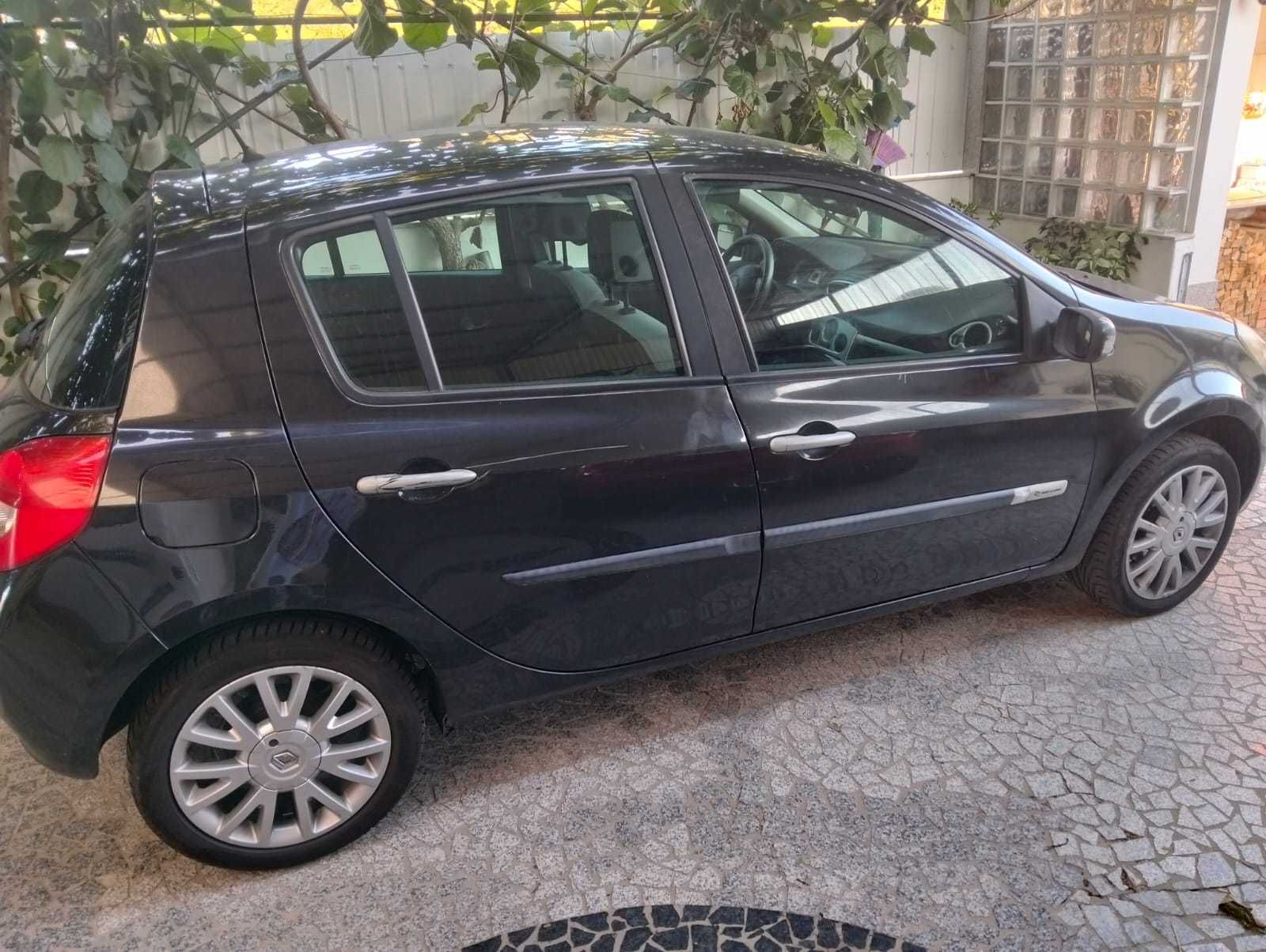 Renault Clio 3 Rip Curl 1.2 75CV