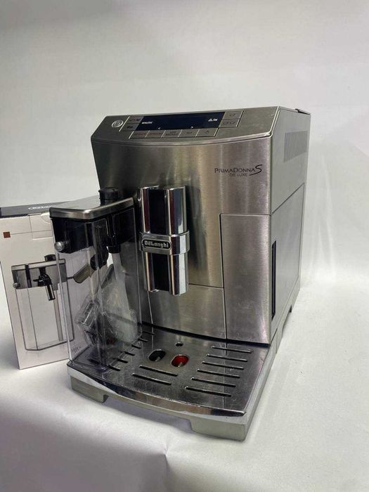 Кавоварка Delonghi Prima Donna S De Luxe гарантія та новий молочник