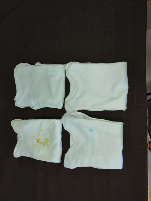 4 bodys manga comprida, 18-24 meses