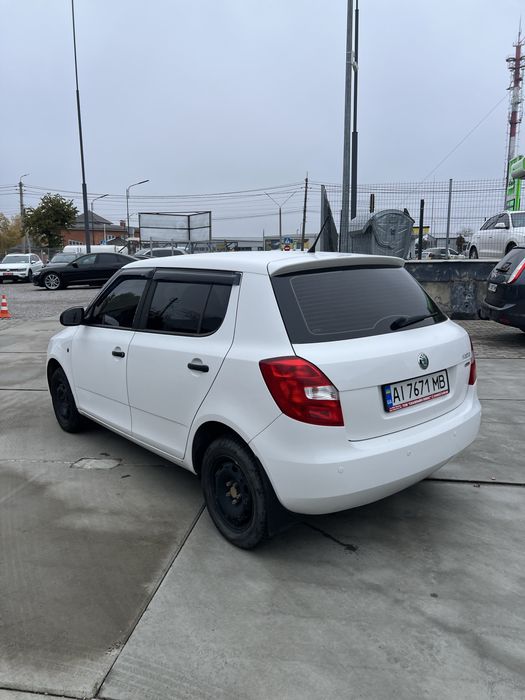 Skoda Fabia 2012 рік