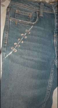 Spodnie Zara# jeansowe# 34-36 # rurki # dżinsy