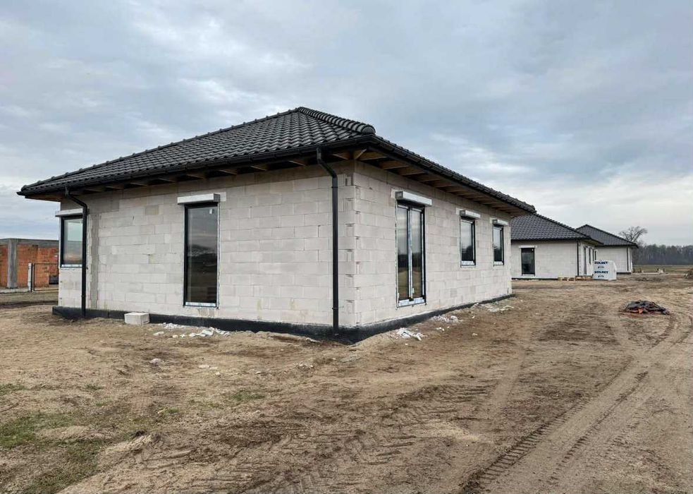 Nowe domy w cenie mieszkania w Niemstowie