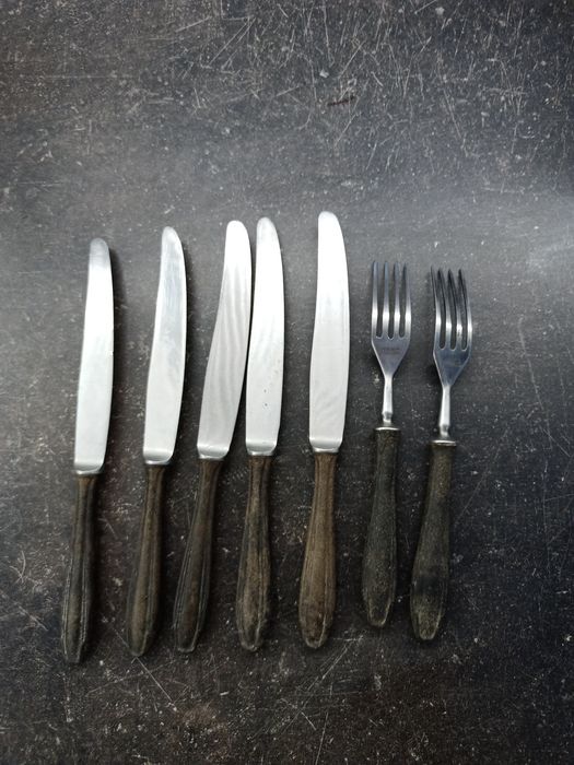 Gerlachysztucce  bakalit