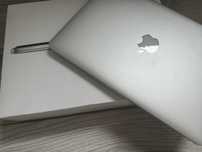 Macbook pro 13 w stanie idealnym