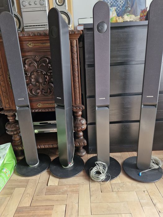 LG Colunas e Subwoofer