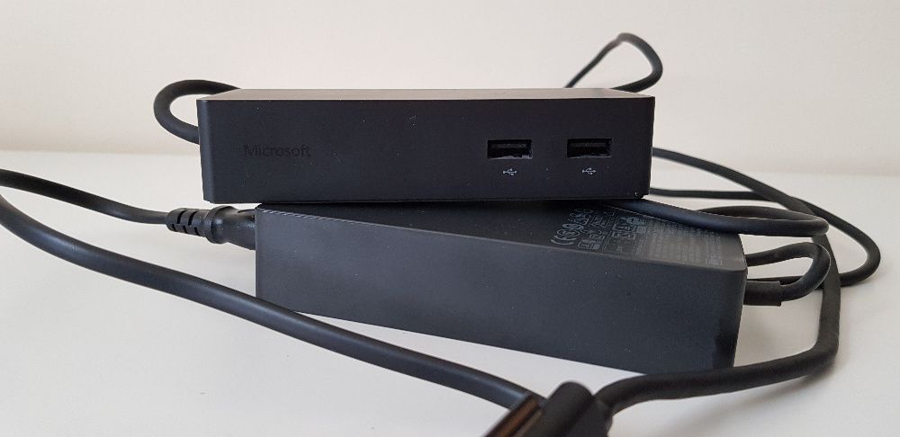 Stacja Microsoft Surface dock 1661 + zasilacz