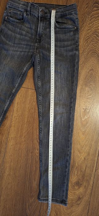 Jeansy dla chłopca Zara 140
