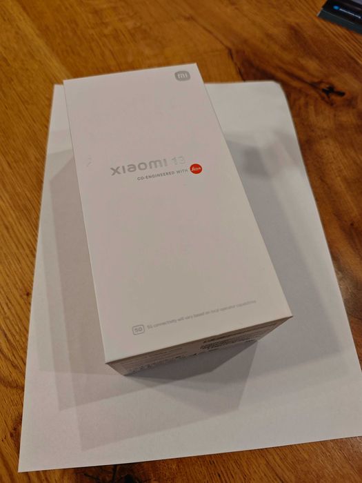 Flagowy Xiaomi 13, czarny, 8GB/256GB, Snapdragon 8 Gen 2