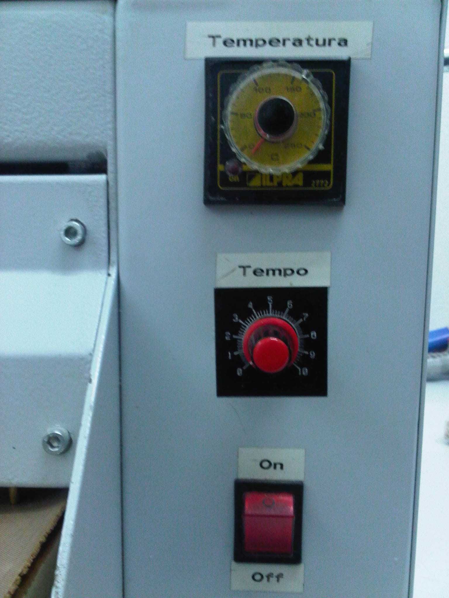 Máquina de selar blisters