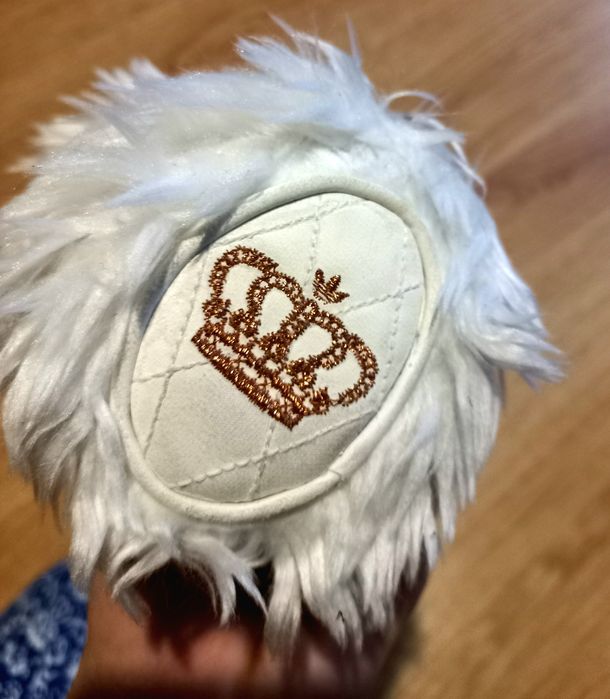 Nauszniki Adidas biale składane