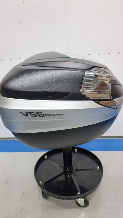 Kufer givi maxia V56 led