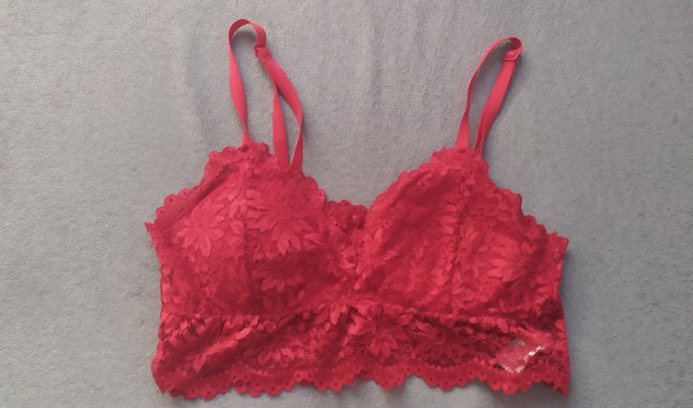 Biustonosz miękki koronkowy