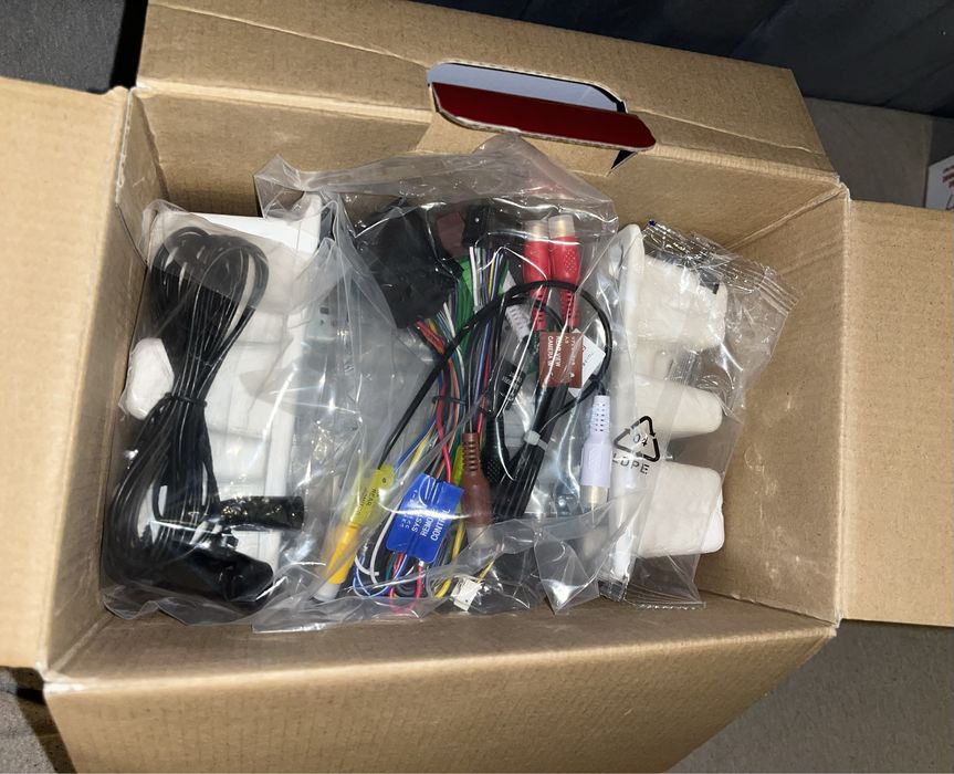 Radio Pioneer DMH-A240BT